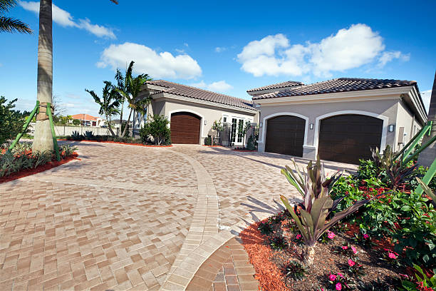 Best Driveway Pavers Near Me  in Aurora, MO